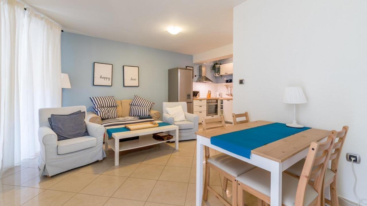 Apartment Rosmarino Baška Eksteriør bilde