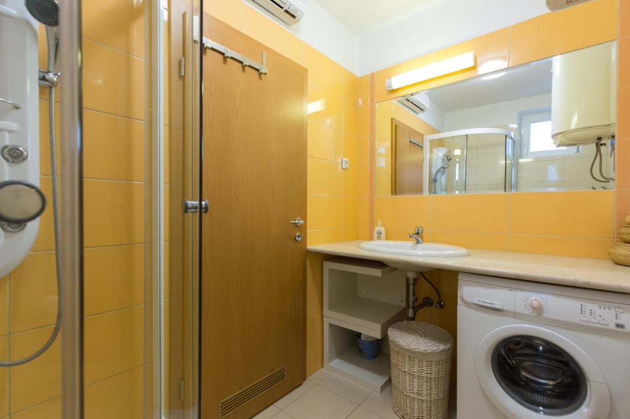 Apartment Rosmarino Baška Eksteriør bilde