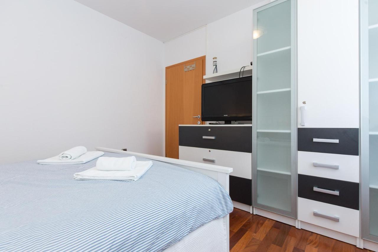 Apartment Rosmarino Baška Eksteriør bilde